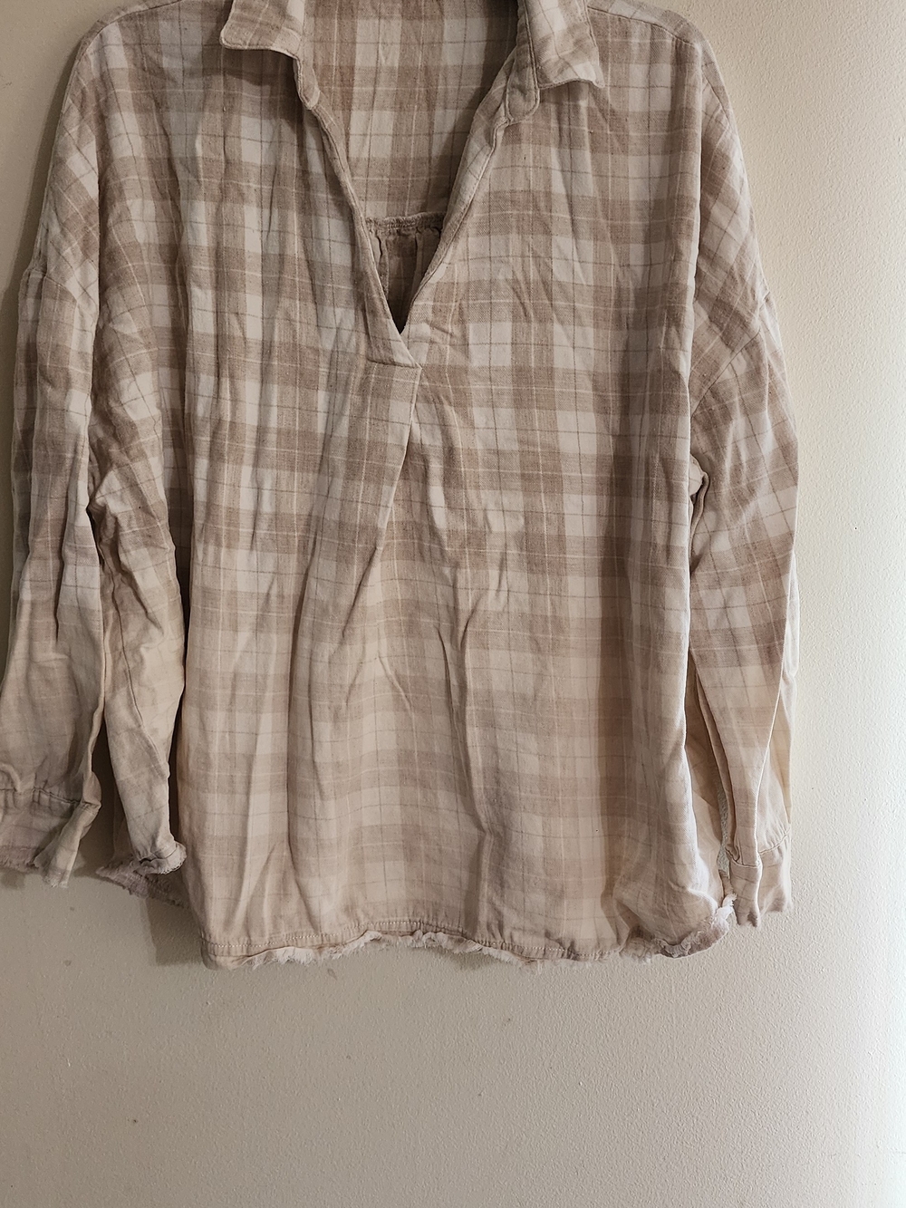 White Birch Neutral Beige Plaid Raw Hem Long Sleeve Top Size XL